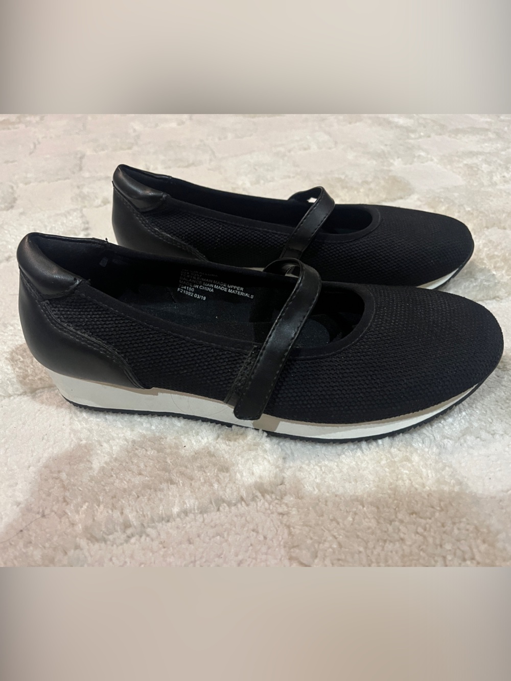 St. John's Bay Black Mary Jane Knit Comfort Flats. New, never worn .